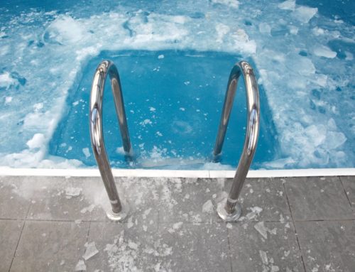 Pourquoi l’hivernage d’une piscine est indispensable ?